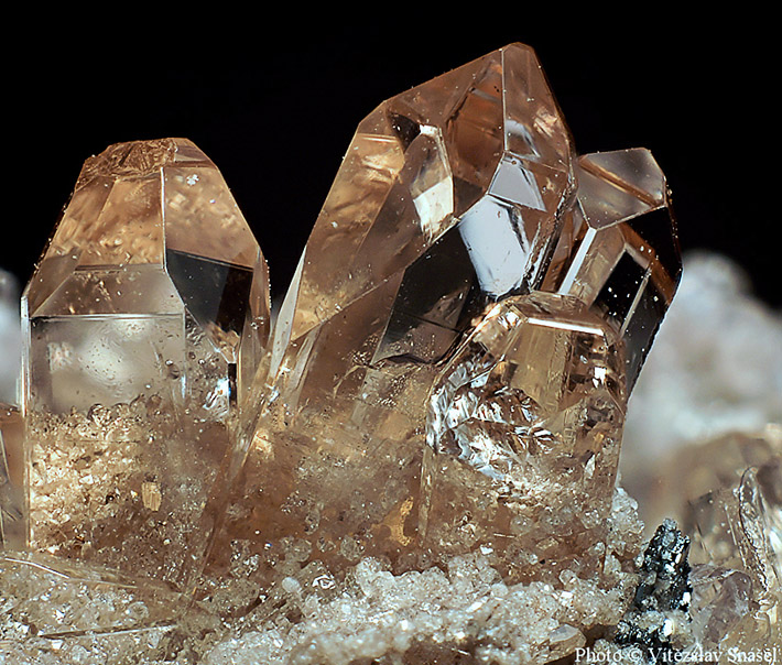Macrophoto of the honey colored topaz crystal from Thomas Range in Utah, USA
