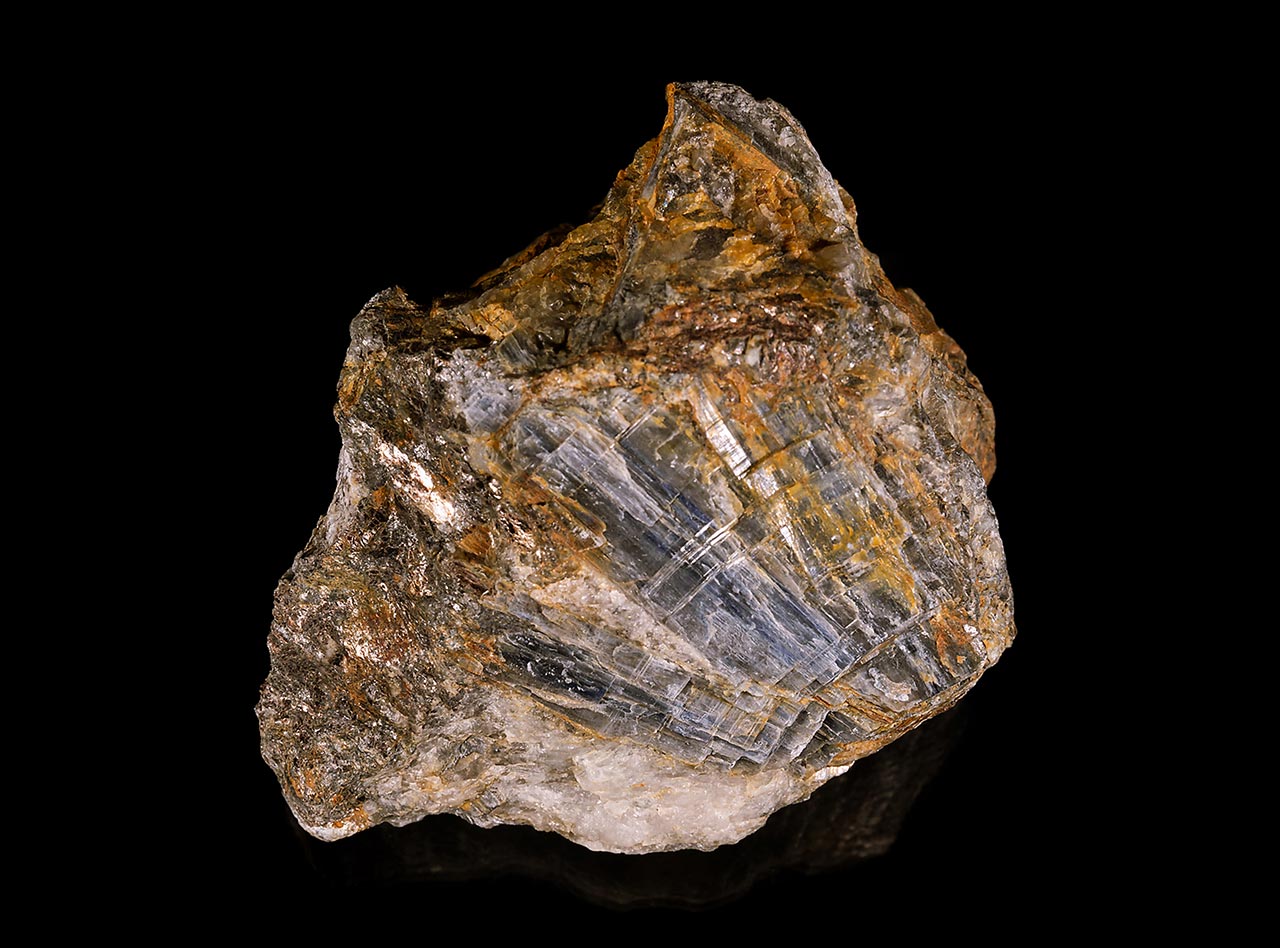 Typical blue tabular kyanite crystals in quartz from Mittagskogel, Austria