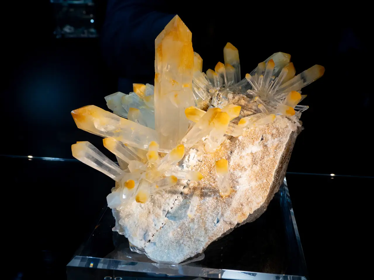 Mango Quartz crystals from Cabiche, Colombia.