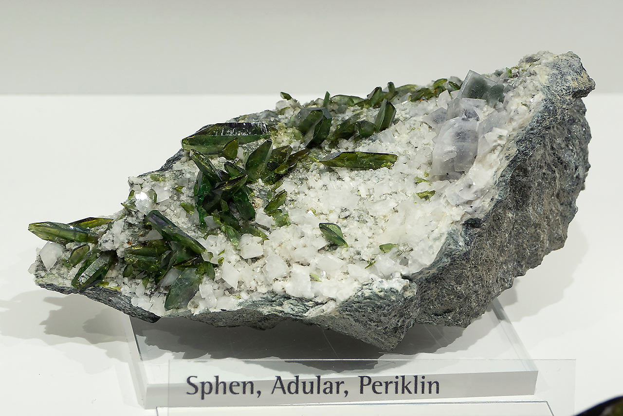 Mineral specimen with pericline, adularia and bright green titanite from Hollersbachtal, Hohe Tauern, Austria