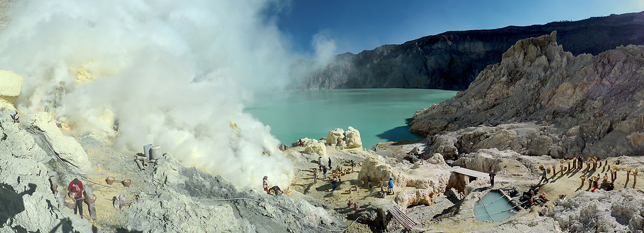 Artisanal sulphur mining in Kawah Ijen crater, Java, Indonesia