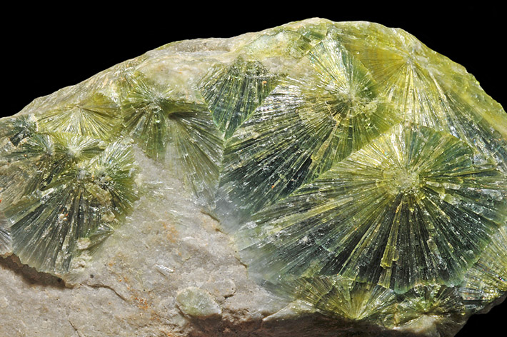 Green wavellite sprazs from Arkansas, USA