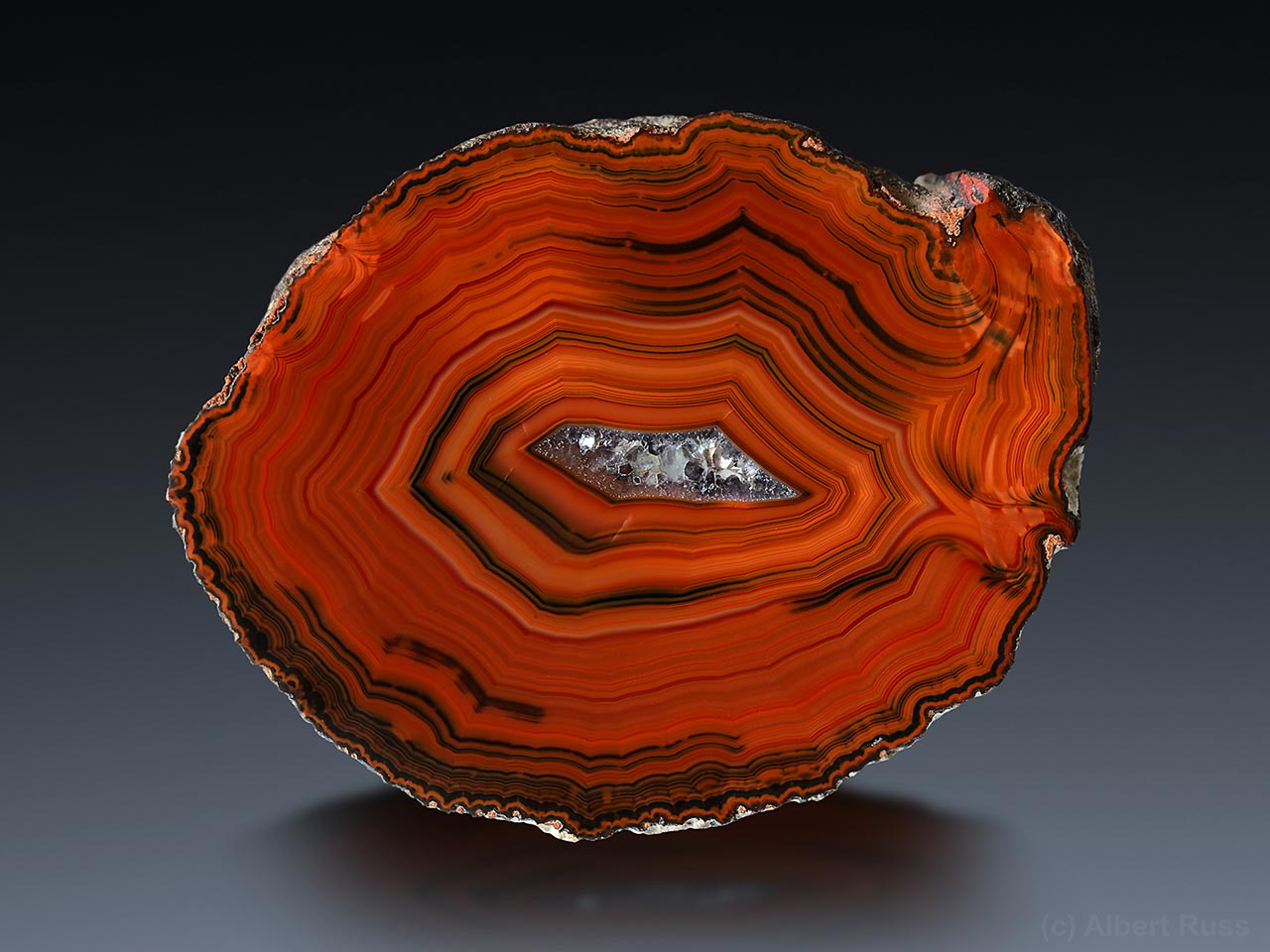 Classic red Condor agate from San Rafael, Mendoza Province, Argentina