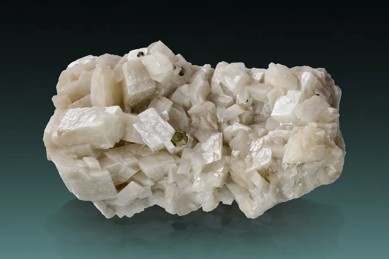 Fresh white crystals of ankerite from Rudňany, Slovakia.