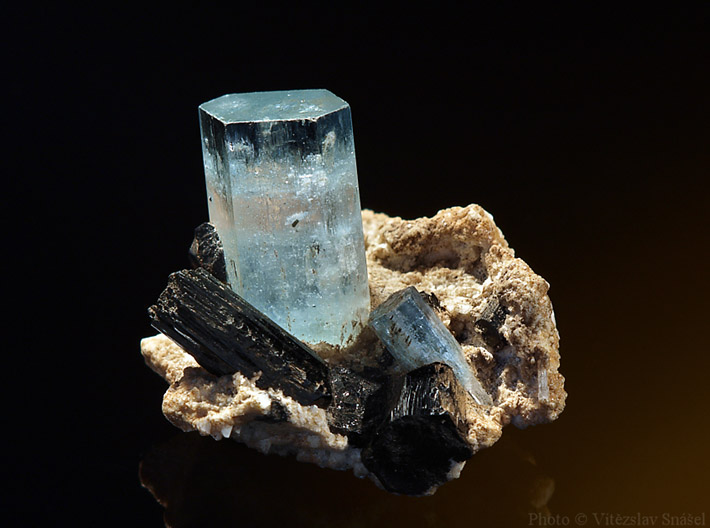 Crystals cluster of schorl and aquamarine from Erongo, Namibia