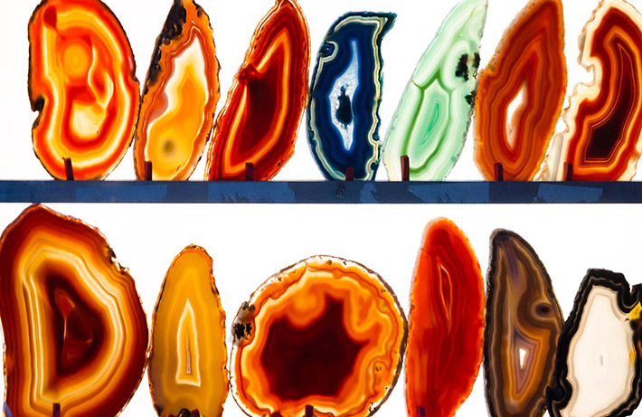 Artificially dyed agates from Brazil