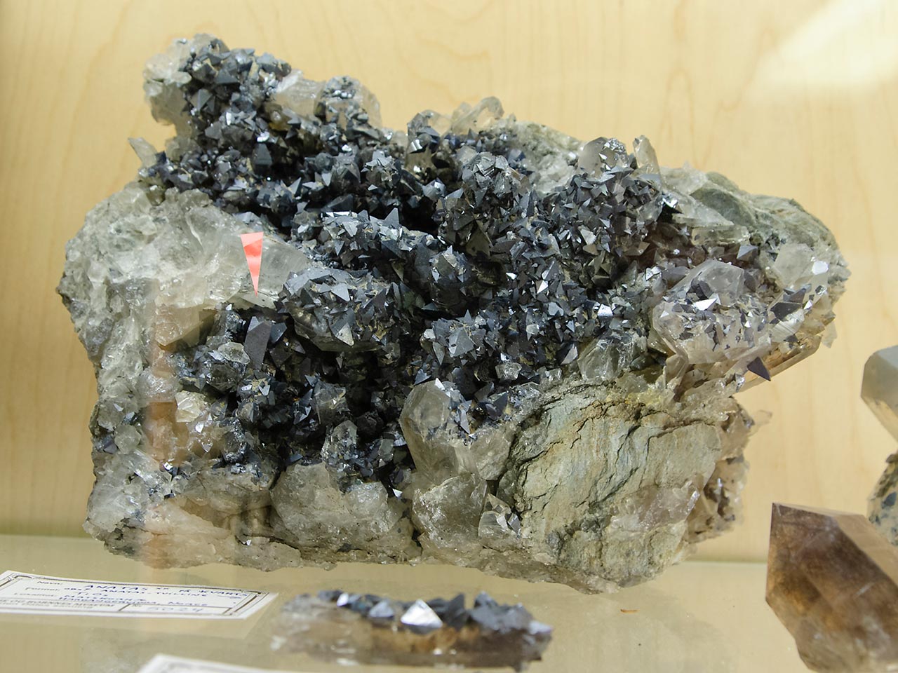 Big quartz cluster covered by anatase crystals from Hardangervidda, Norway