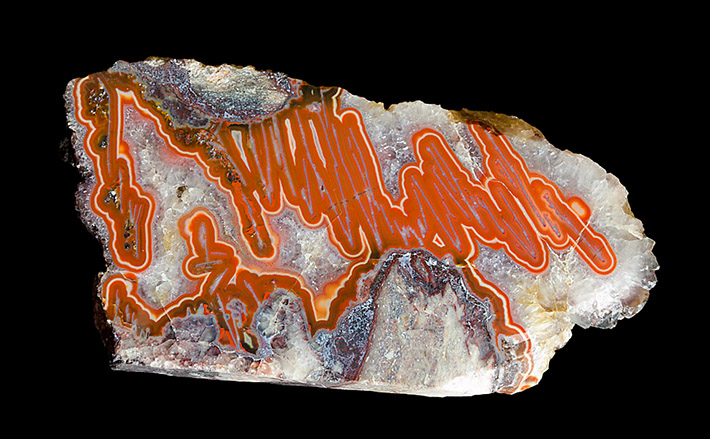 Agate colored by dispersed hematite pigment from Horní Halže, Czech Republic