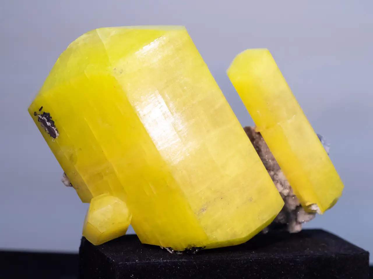 Large bright yellow ettringite crystal from N'Chwaning Mine, South Africa