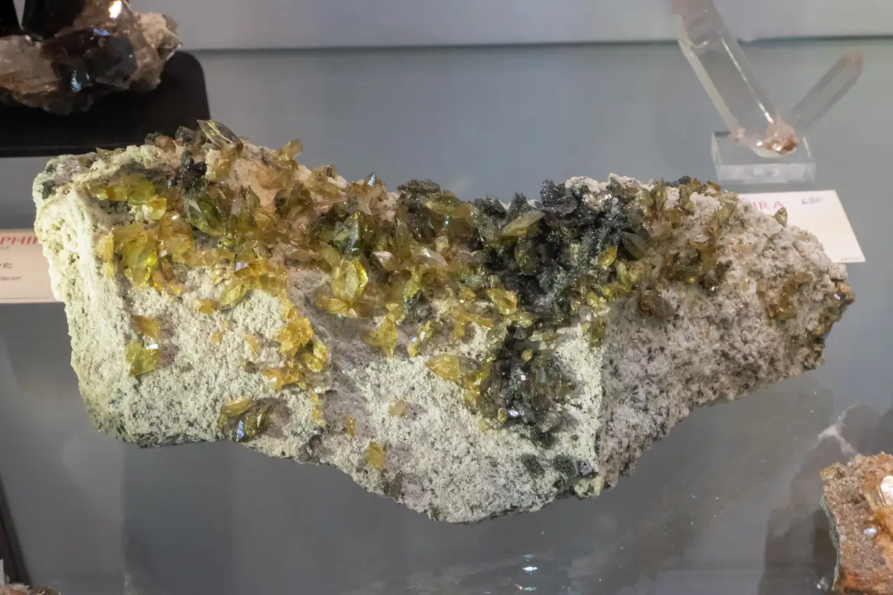 Classic green-yellow titanite (var. sphene) from Felbertal, Hohe Tauern, Austria