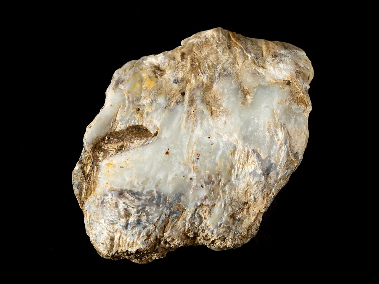 White sillimanite aggregate composed of very fine fibers from Arneštovice, Czech Republic