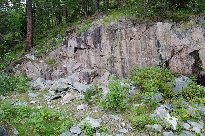 Thulite quarry in Søre Lia, Norway