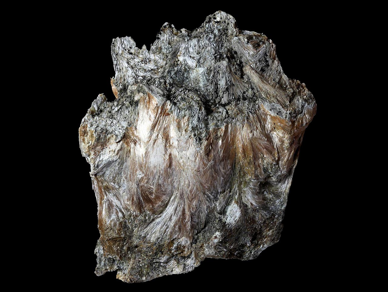 Acicular wollastonite mineral specimen