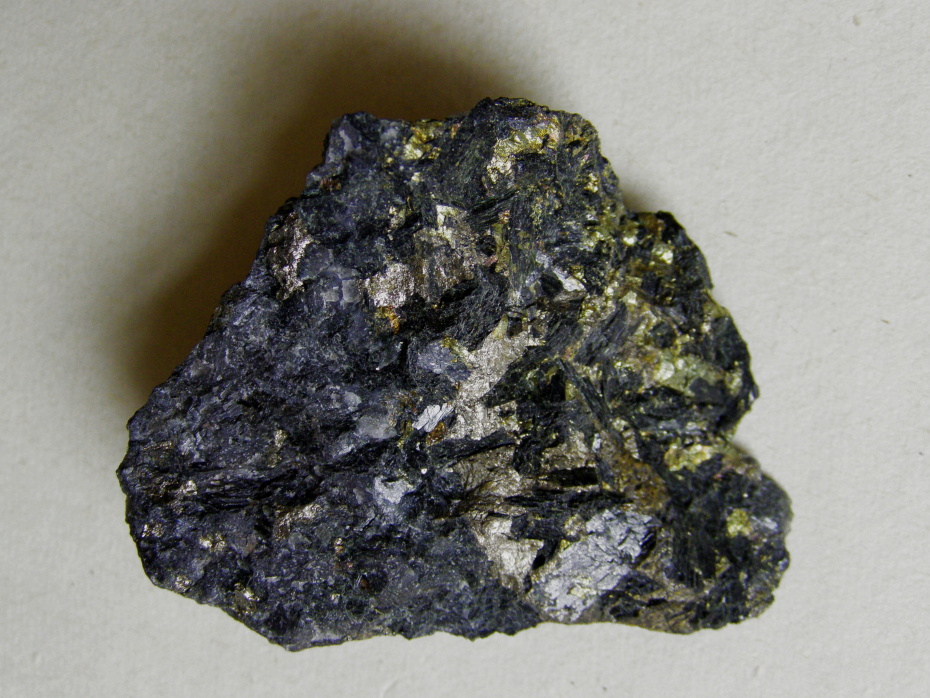 Chalcopyrite, Pyrhotite