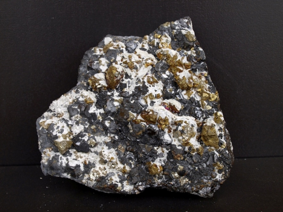 Sphalerite, Chalcopyrite, Quartz