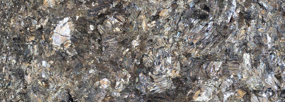 Native Bismuth - Epic Mineral Overview