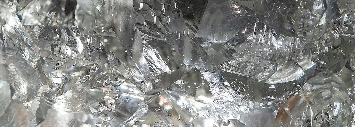 Topaz - Mineral Properties, Photos and Occurence