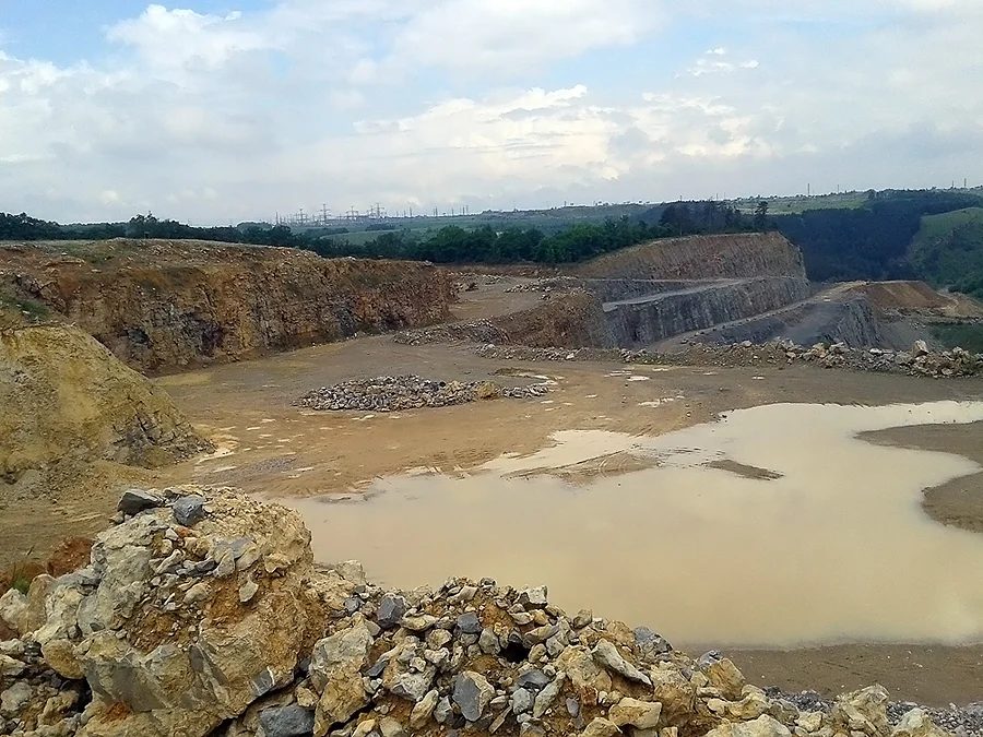 Mineral locality Praha - Radotín, lom Hvížďalka, Czech Republic