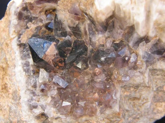 Quartz (var. amethyst)