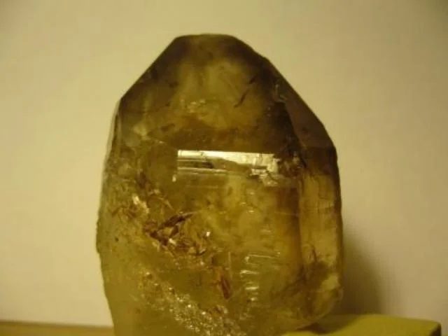 Mineral photo of Quartz (var. citrine) from locality Rousměrov, Czech Republic