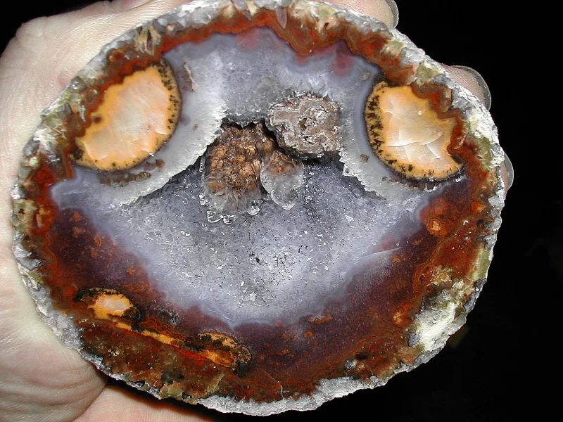 Mineral photo of Agate from locality Chihuahua, Mexico