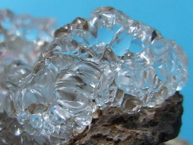Mineral photo of Opal (var. hyalite) from locality Valeč, Czech Republic