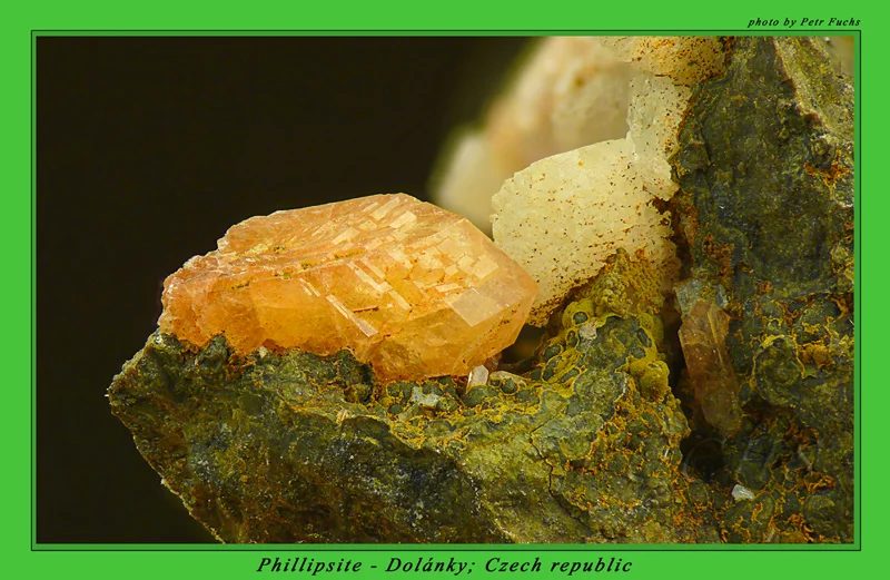 Phillipsite-(Ca)