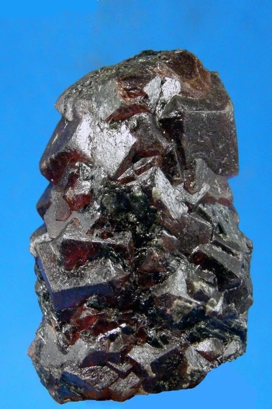 Mineral photo of Almandine from locality Granatenkogel, Austria