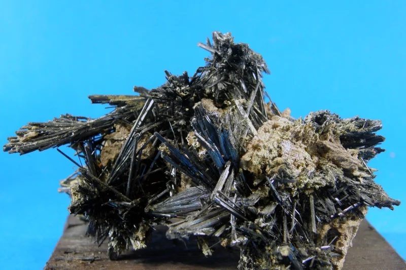 Mineral photo of Stibnite from locality Kremnica, Slovakia