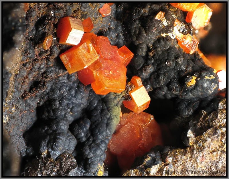 Goethite, Vanadinite