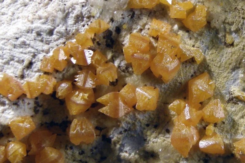 Wulfenite
