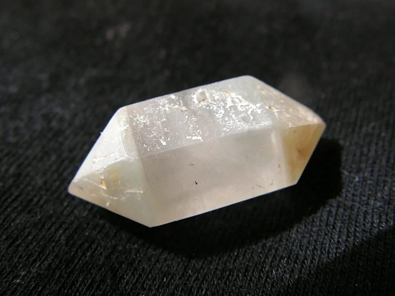Mineral photo of Quartz from locality Žulová, Korálové jámy, Czech Republic