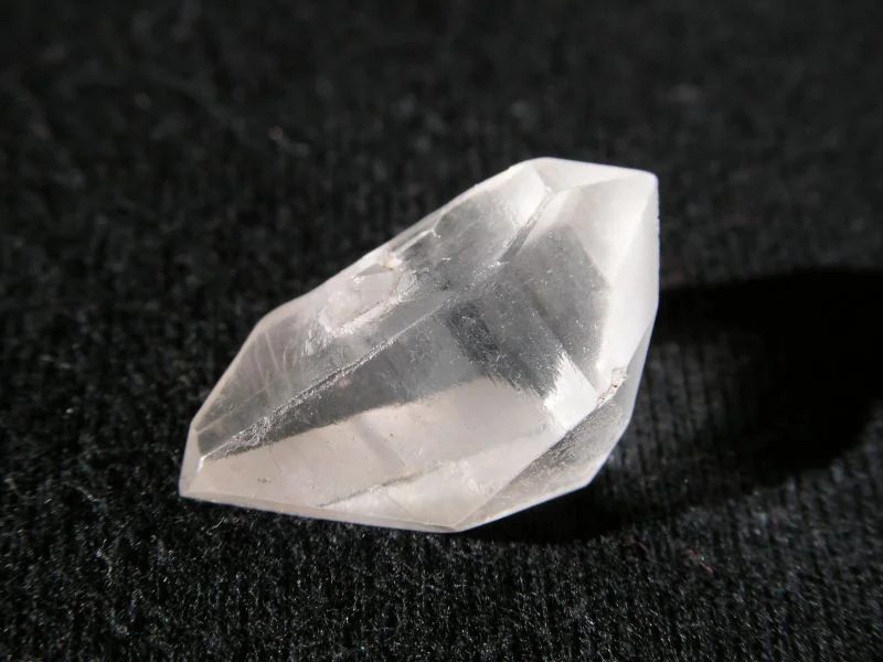 Mineral photo of Quartz (var. rock crystal) from locality Žulová, Korálové jámy, Czech Republic