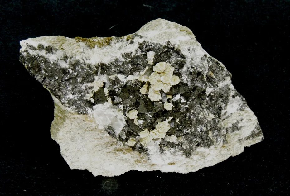 Mineral photo of Siderite, Sphalerite from locality Kutná Hora, Czech Republic
