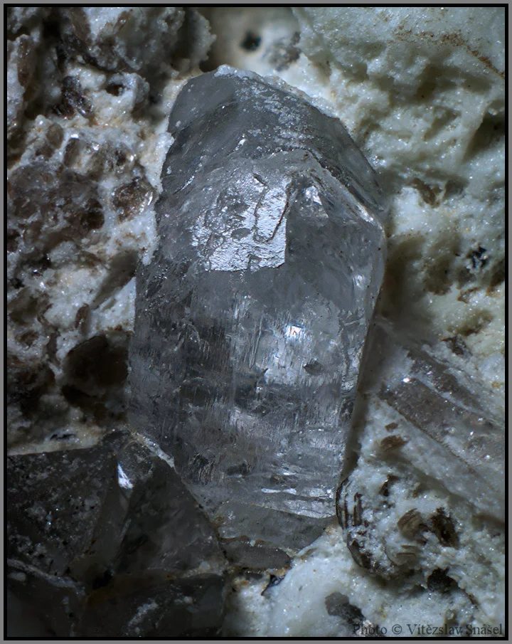 Mineral photo of Topaz from locality Hubský peň, Horní Slavkov, Czech Republic