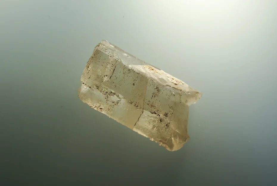 Mineral photo of Aragonite from locality Číčov u Hořence, Czech Republic