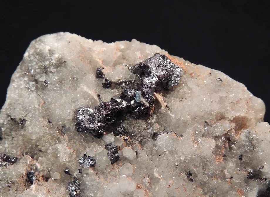 Mineral photo of Pyragyrite from locality Hodruša-Hámre, Slovakia