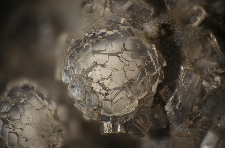 Thomsonite-(Ca)