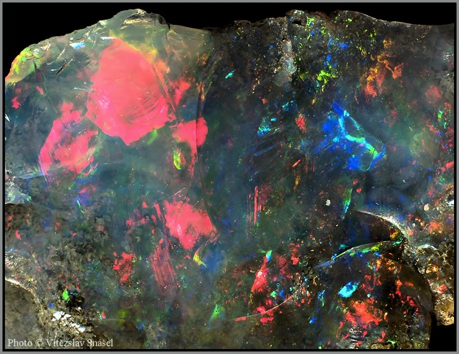 Mineral photo of Opal (var. precious) from locality Dubník, Slovakia