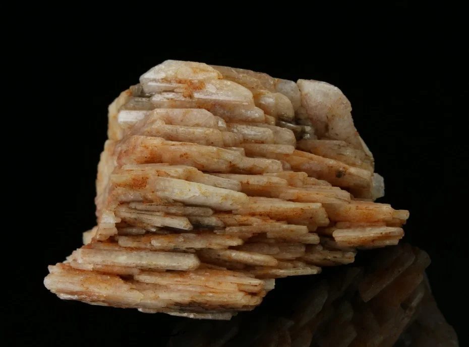 Mineral photo of Baryte from locality Dřínová, Czech Republic
