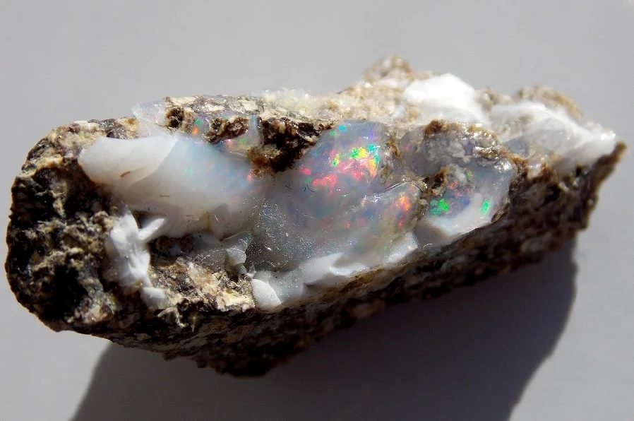 Opal (var. precious)