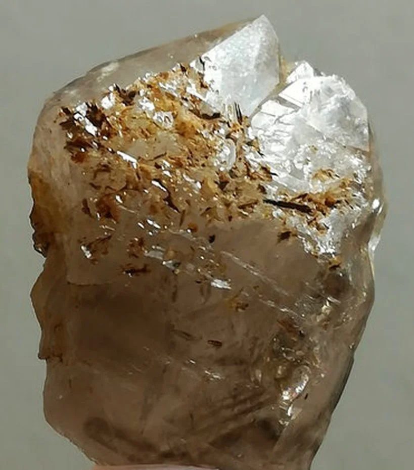 Quartz (var. smoky)