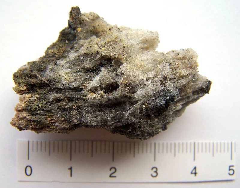 Tschermikite