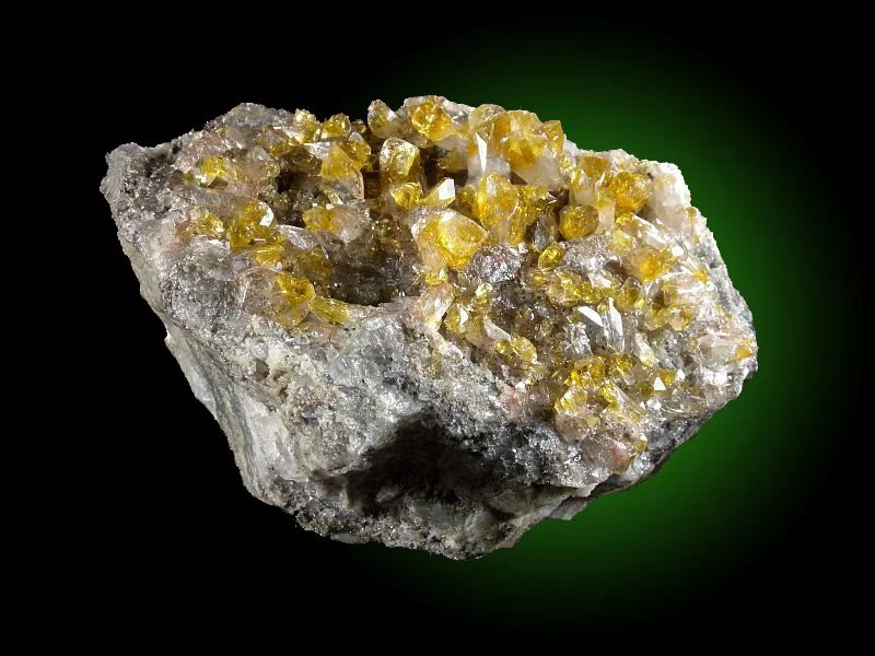 Mineral photo of Baryte from locality Příbram (Březové Hory), Czech Republic