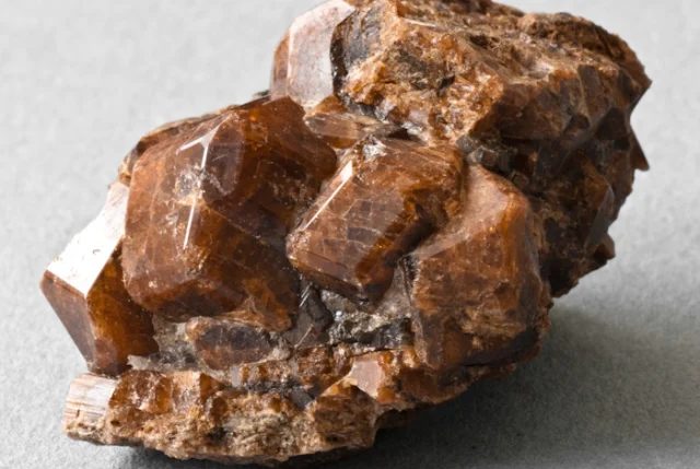 Mineral photo of Grossular (var. hessonite) from locality Staré Podhradí, Czech Republic