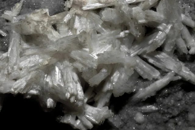 Thomsonite-(Ca)