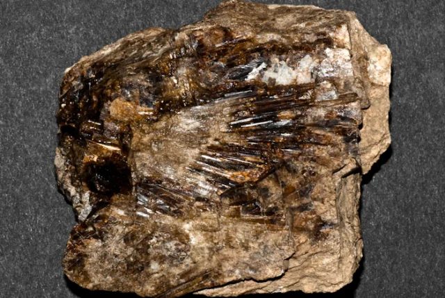 Vesuvianite