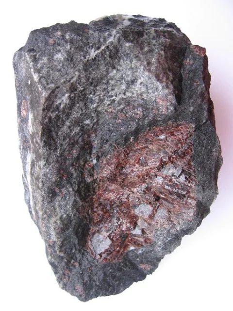 Mineral photo of Almandine from locality Peklo u Haber, Czech Republic