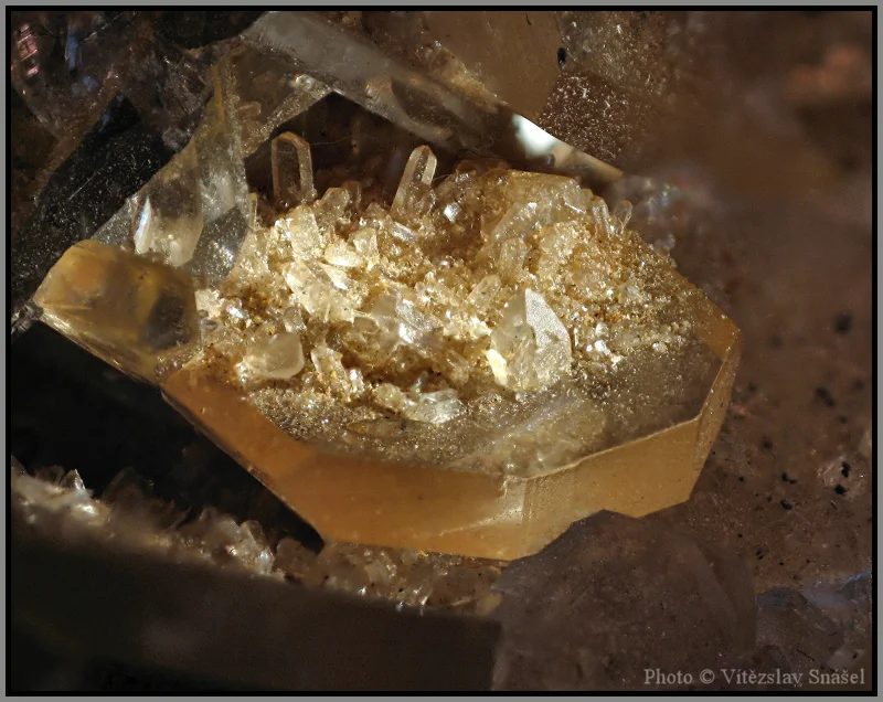 Mineral photo of Baryte from locality Stanisławów, Poland