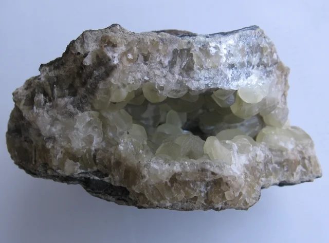 Mineral photo of Calcite from locality Prachovice, Czech Republic